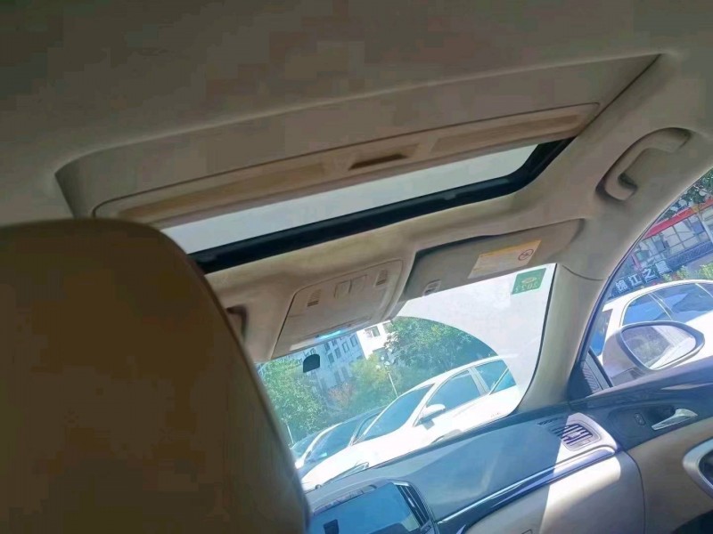 济南14年别克君威5