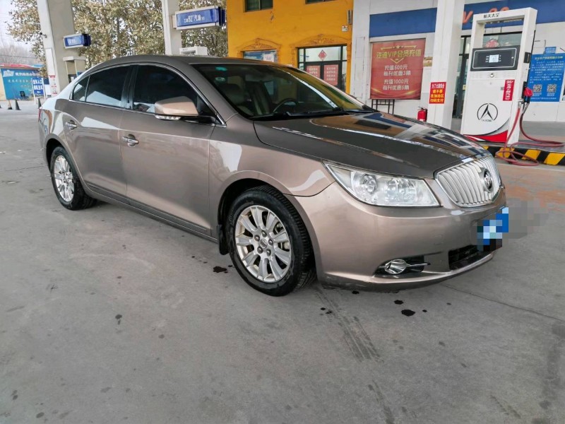 保定13年别克君越2