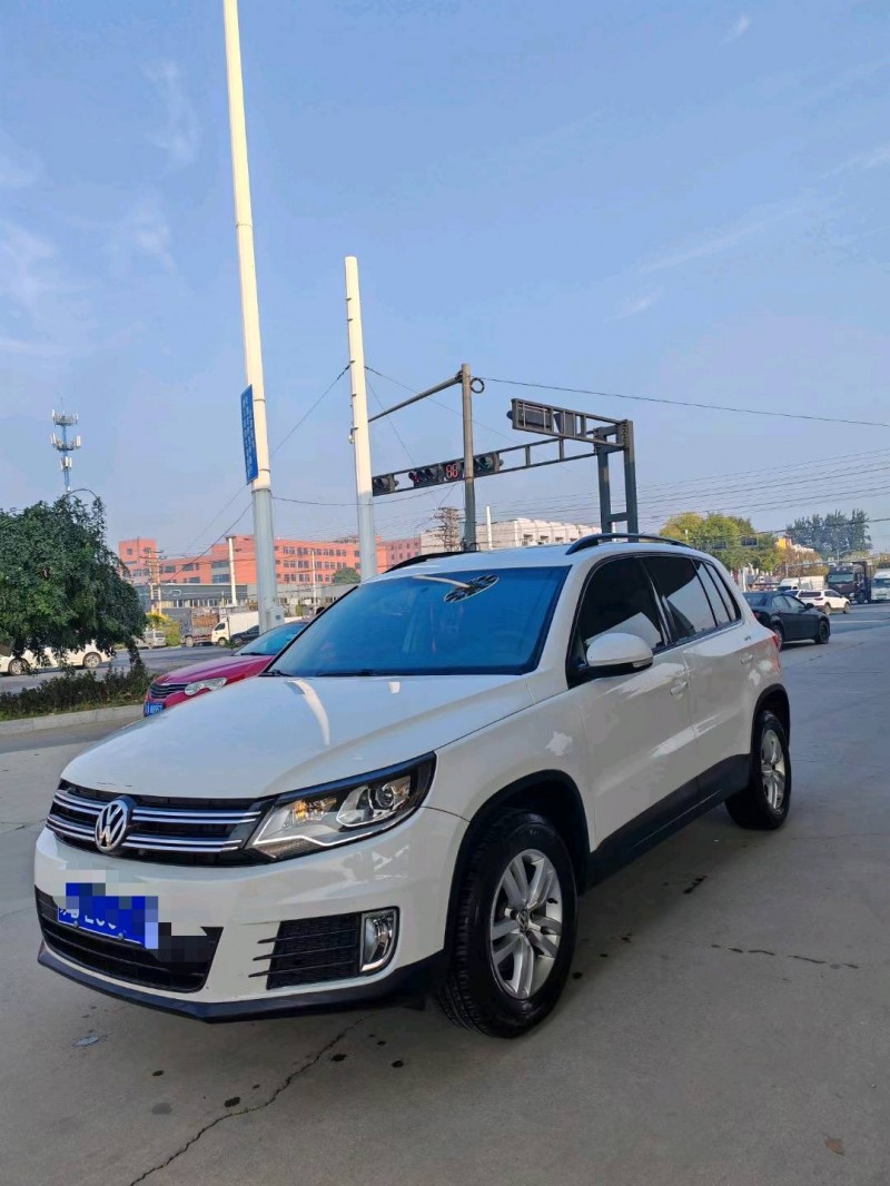 保定16年大众途观2