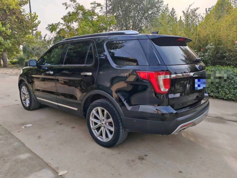 保定16年福特探险者8