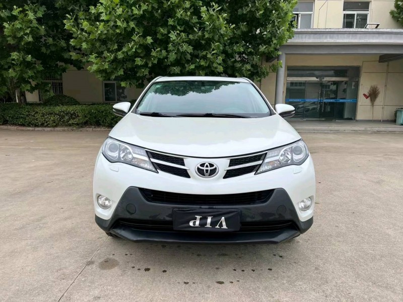 徐州16年丰田RAV4荣放1