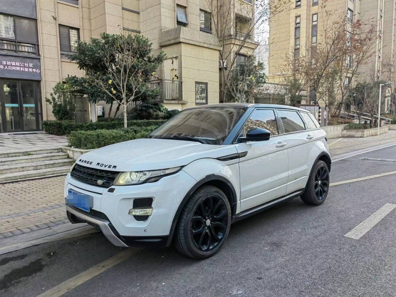 苏州14年路虎极光3