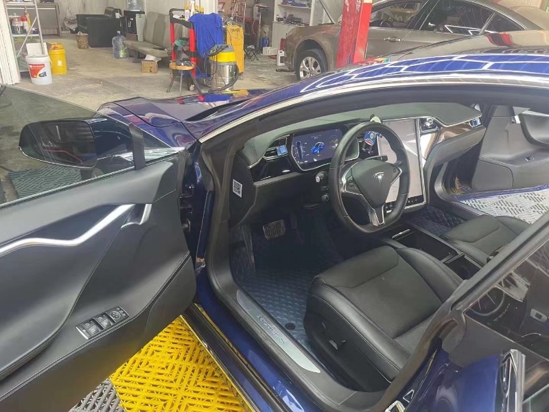 重慶18年特斯拉Model S3