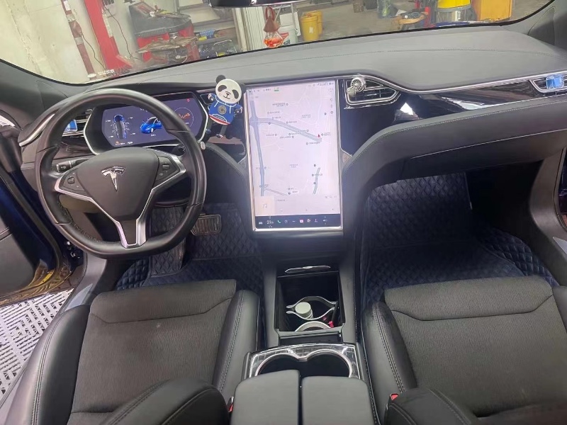 重慶18年特斯拉Model S4