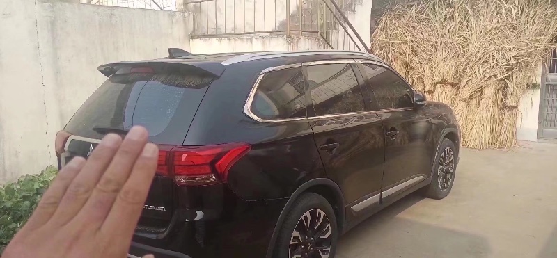 苏州19年三菱欧蓝德4