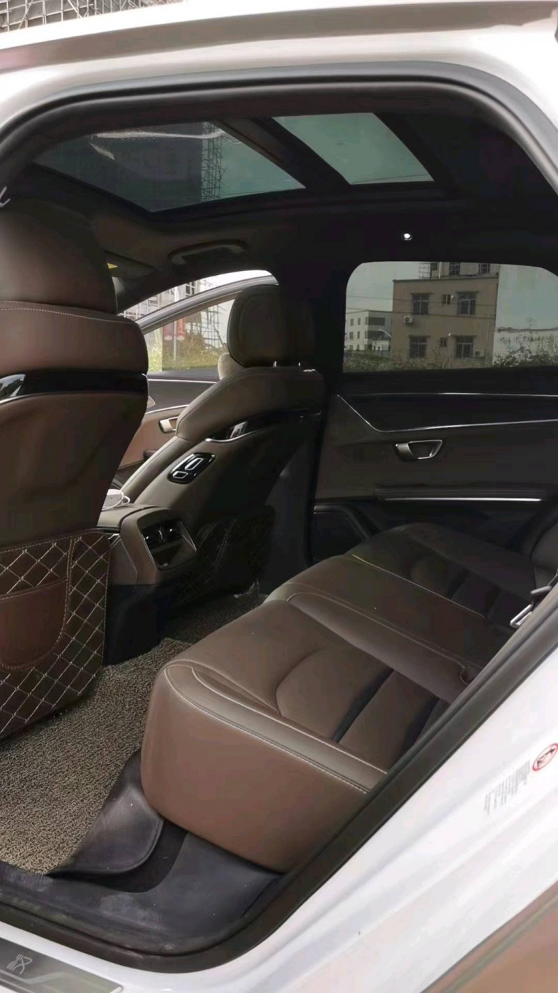 汕头22年比亚迪汉6