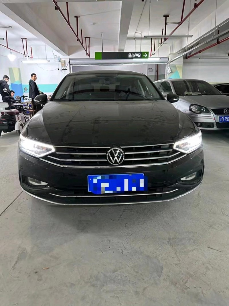 重庆22年大众迈腾1