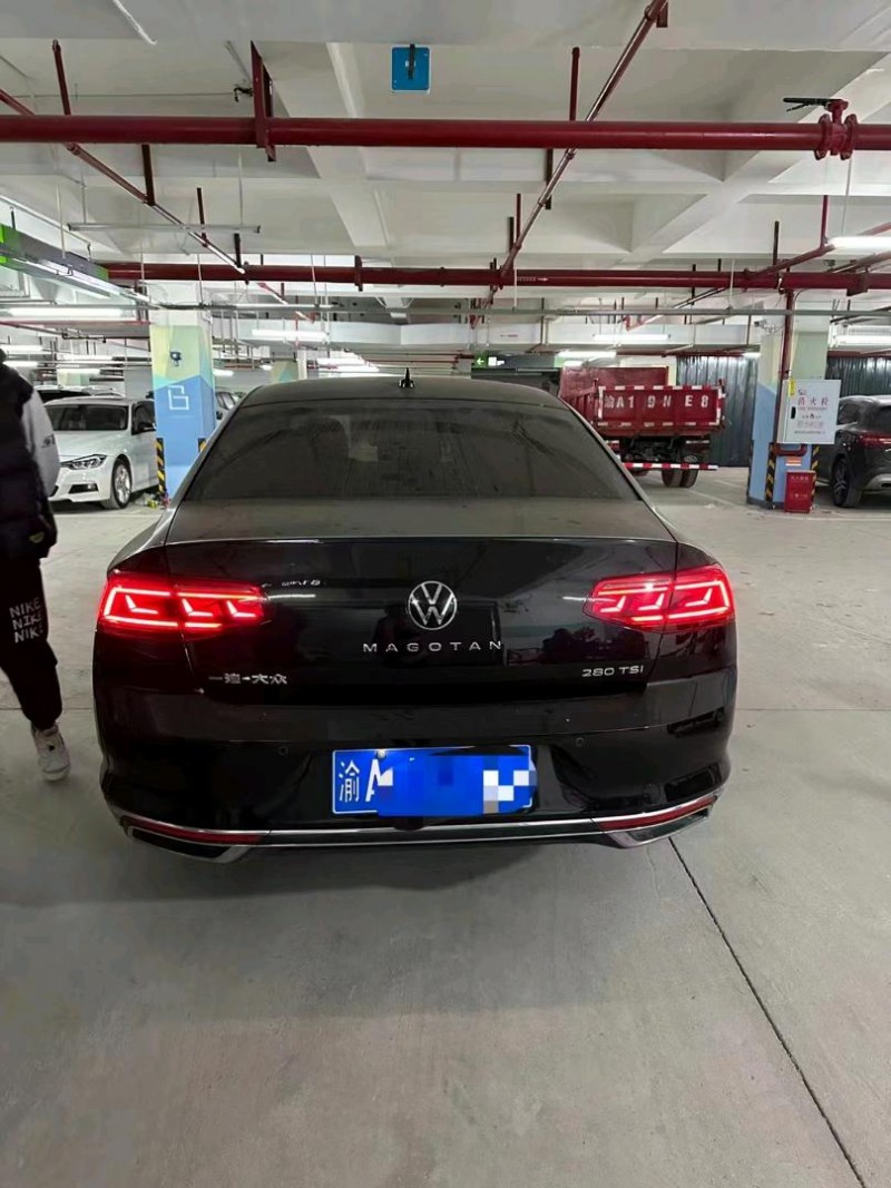 重庆22年大众迈腾7