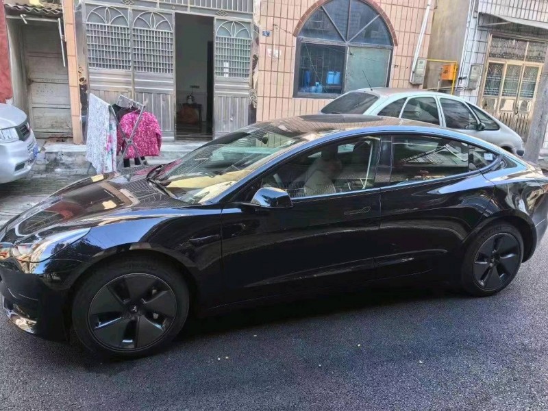 鄂州23年特斯拉MODEL 34