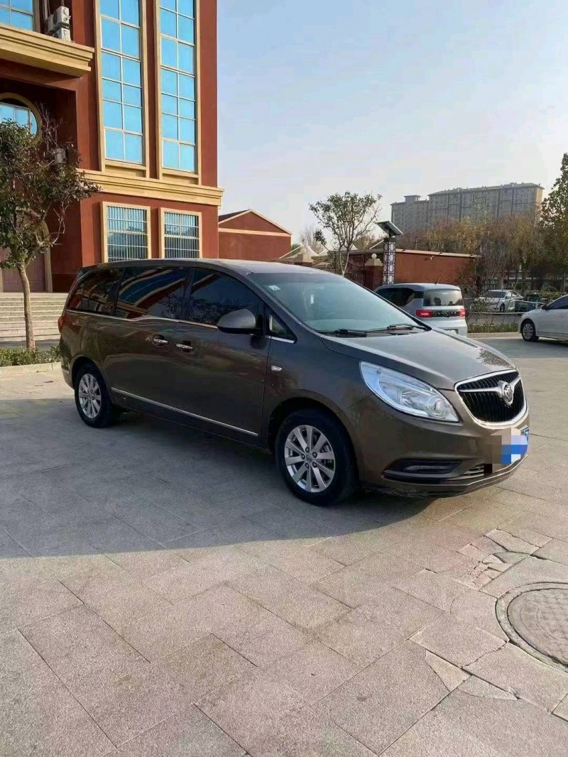 淄博17年别克GL82