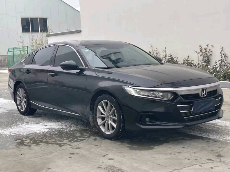 邯郸22年本田雅阁3