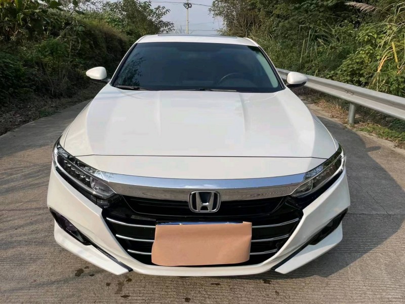 枣庄22年本田雅阁1