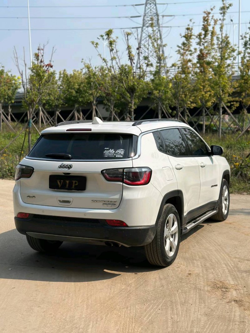 青岛17年Jeep指南者8