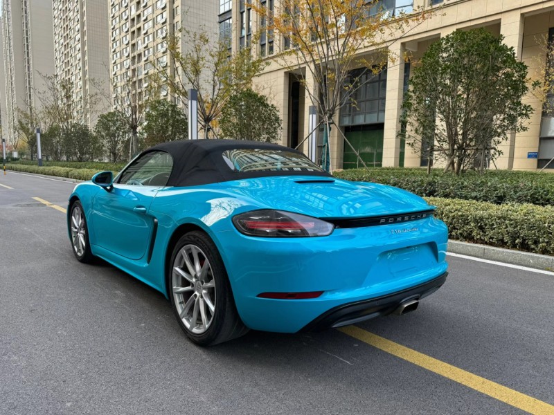 枣庄19年保时捷7189