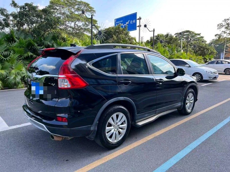 汕头16年本田CRV4