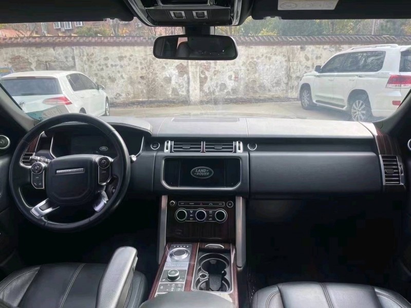 东营17年路虎揽胜行政5