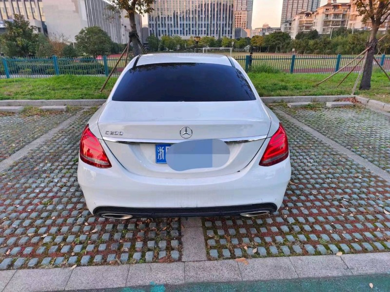 嘉兴16年奔驰C2