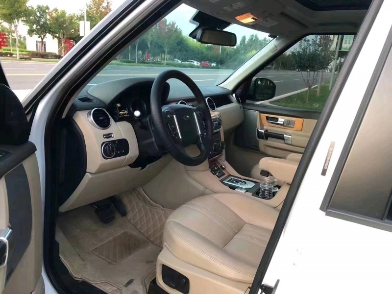 苏州15年路虎发现8