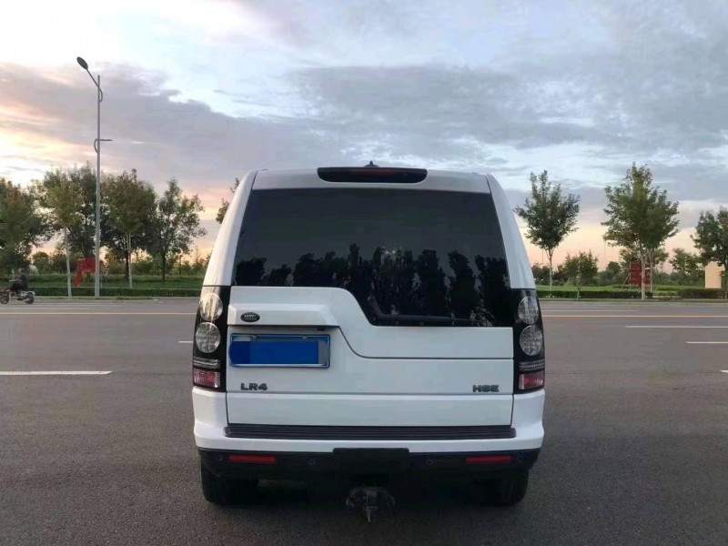 苏州15年路虎发现9