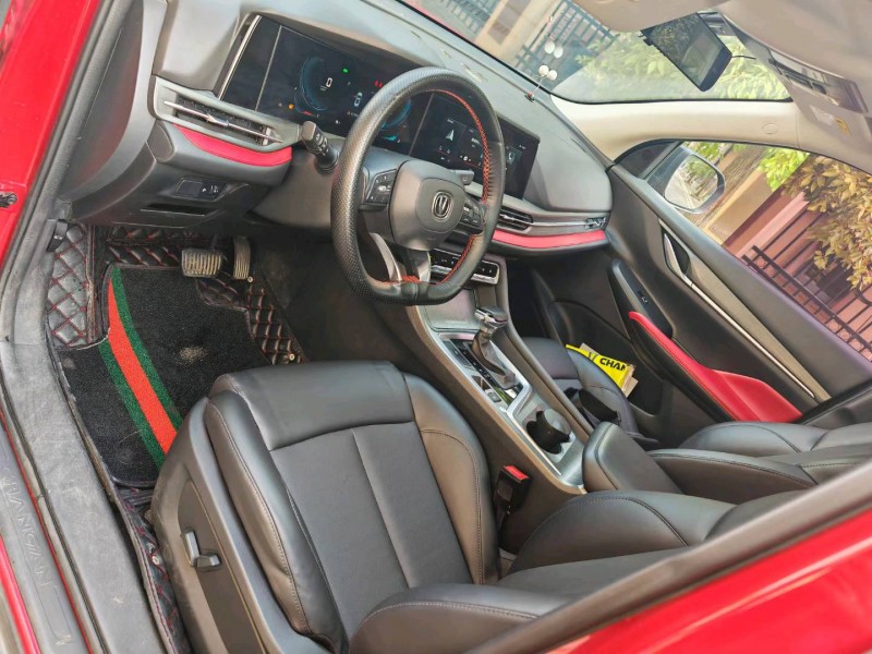 常州20年长安汽车CS555