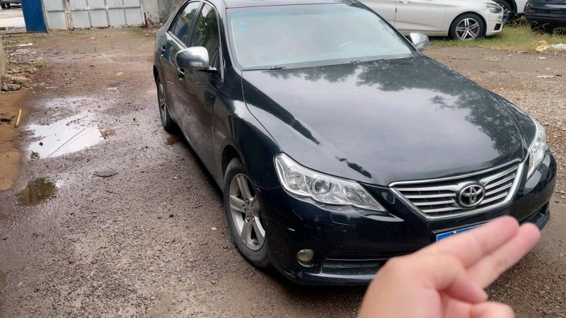 邯郸12年丰田锐志8