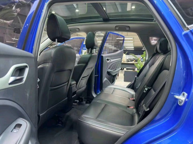 成都18年名爵ZS4