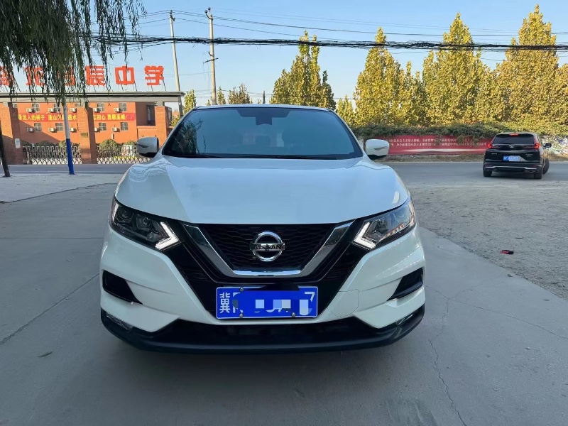 保定21年日产逍客7