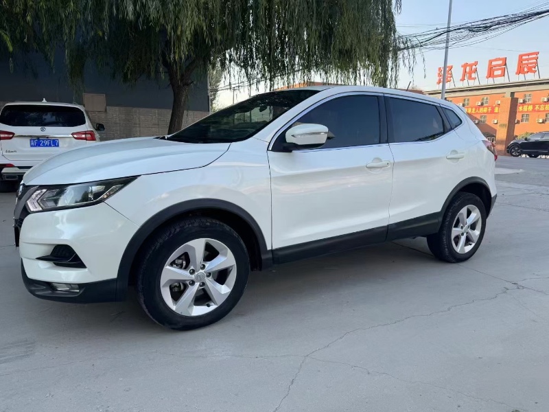 保定21年日产逍客11