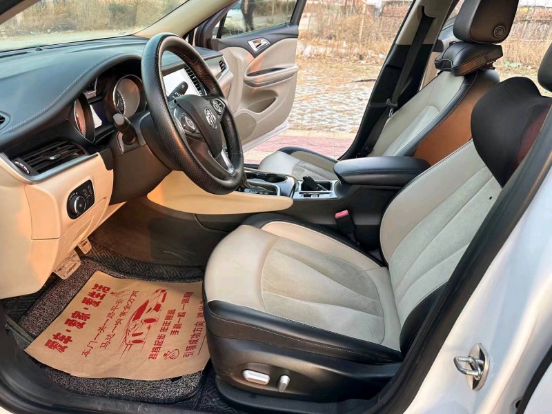 苏州18年别克威朗5