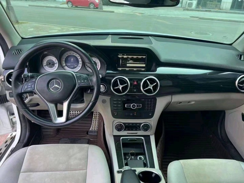 济宁15年奔驰GLK5