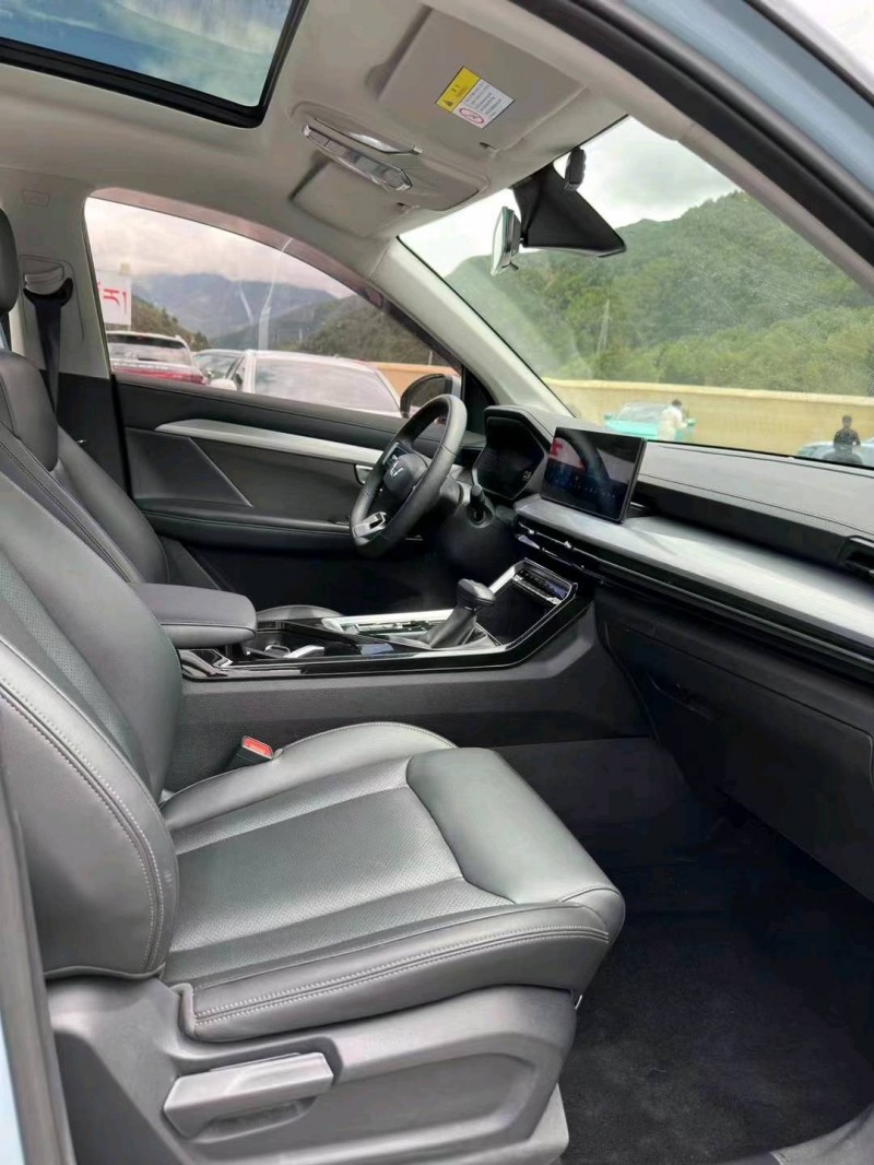 成都22年五菱汽车星辰7