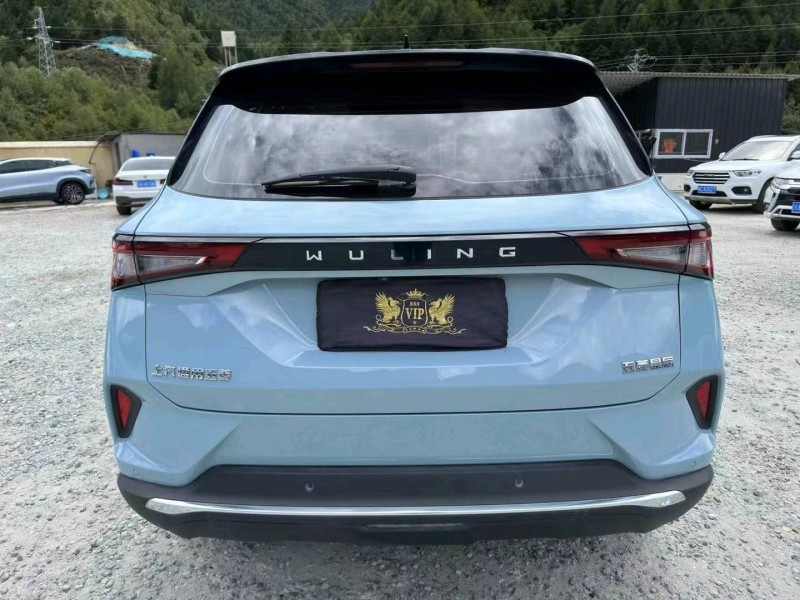 成都22年五菱汽车星辰9