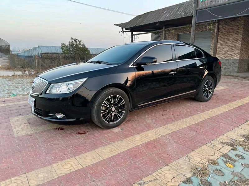 徐州14年别克君越9