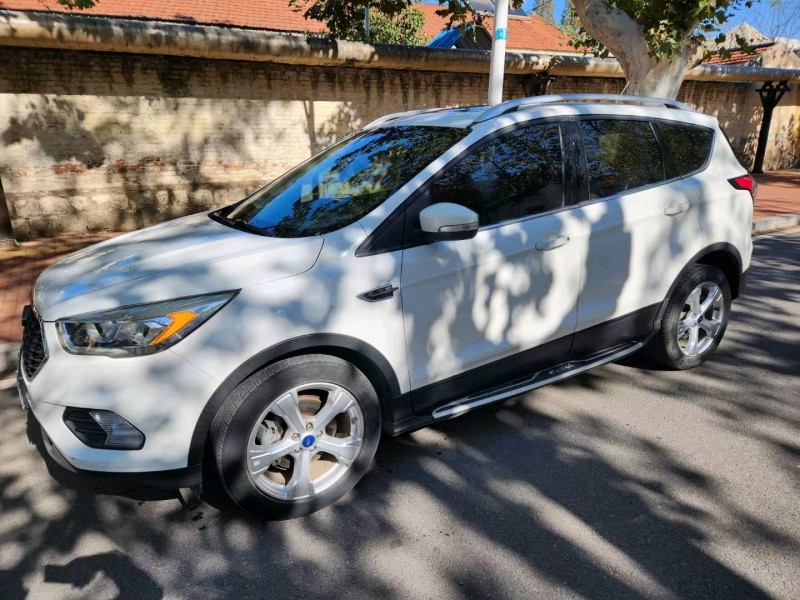 青岛18年福特翼虎2