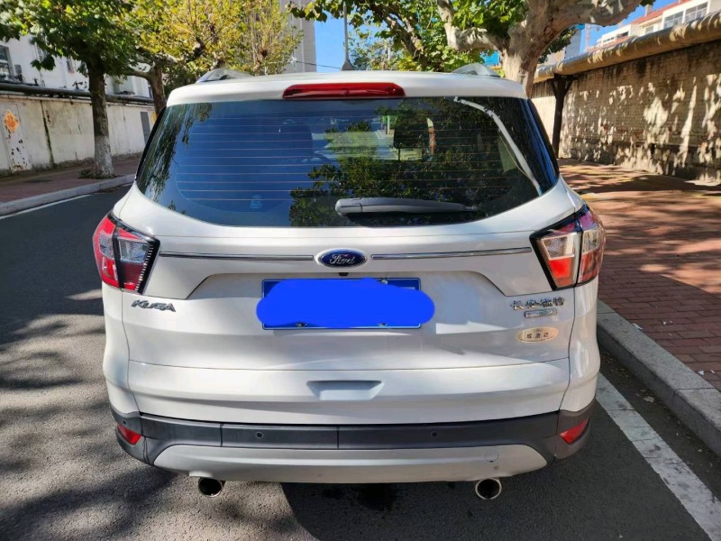 青岛18年福特翼虎8