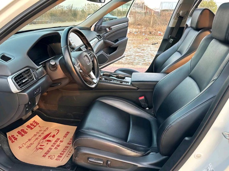 徐州18年本田雅阁4