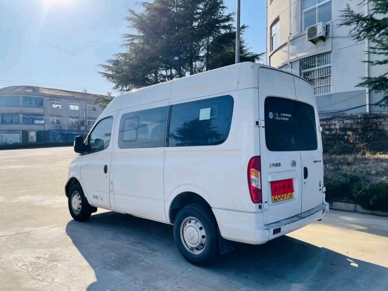 烟台21年大通V808