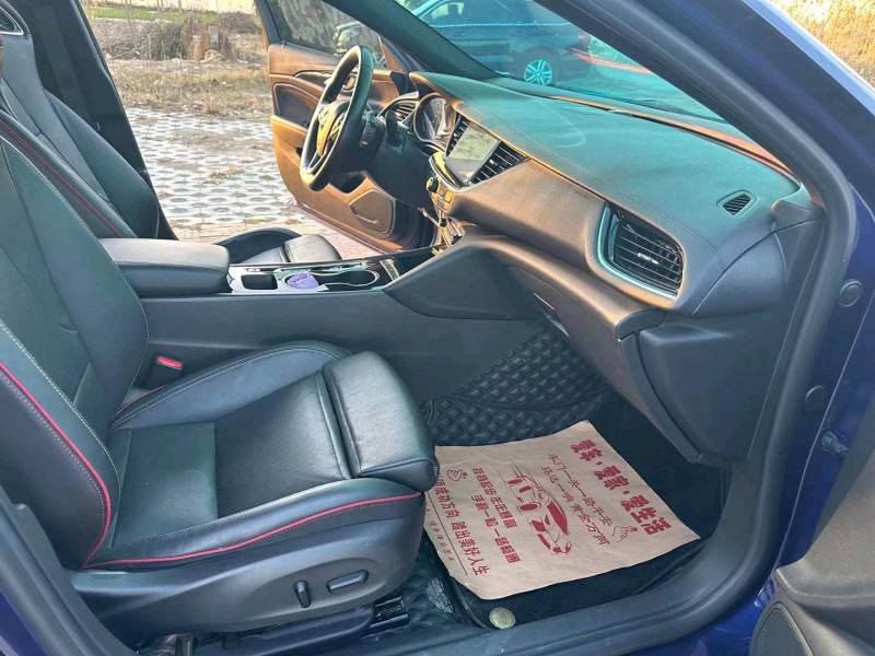 常州21年别克君威8