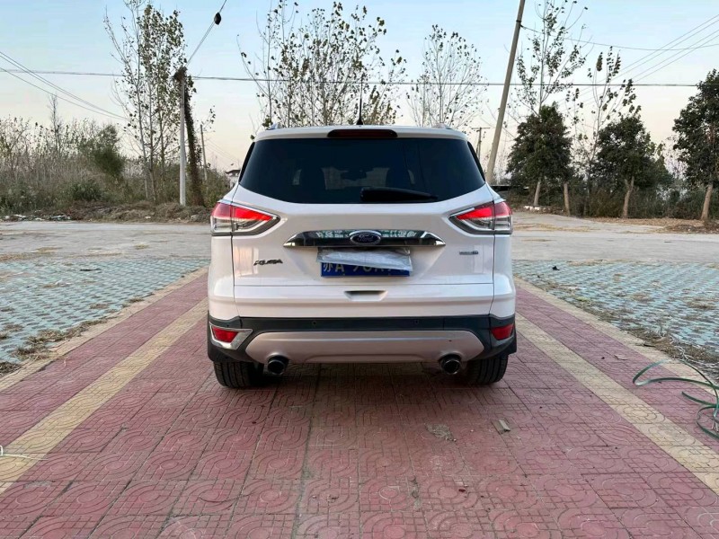 苏州13年福特翼虎2