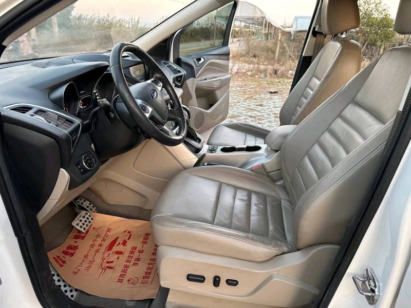 苏州13年福特翼虎4