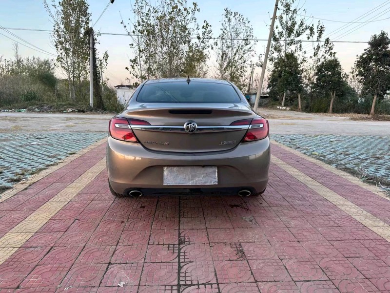 常州15年别克君威2