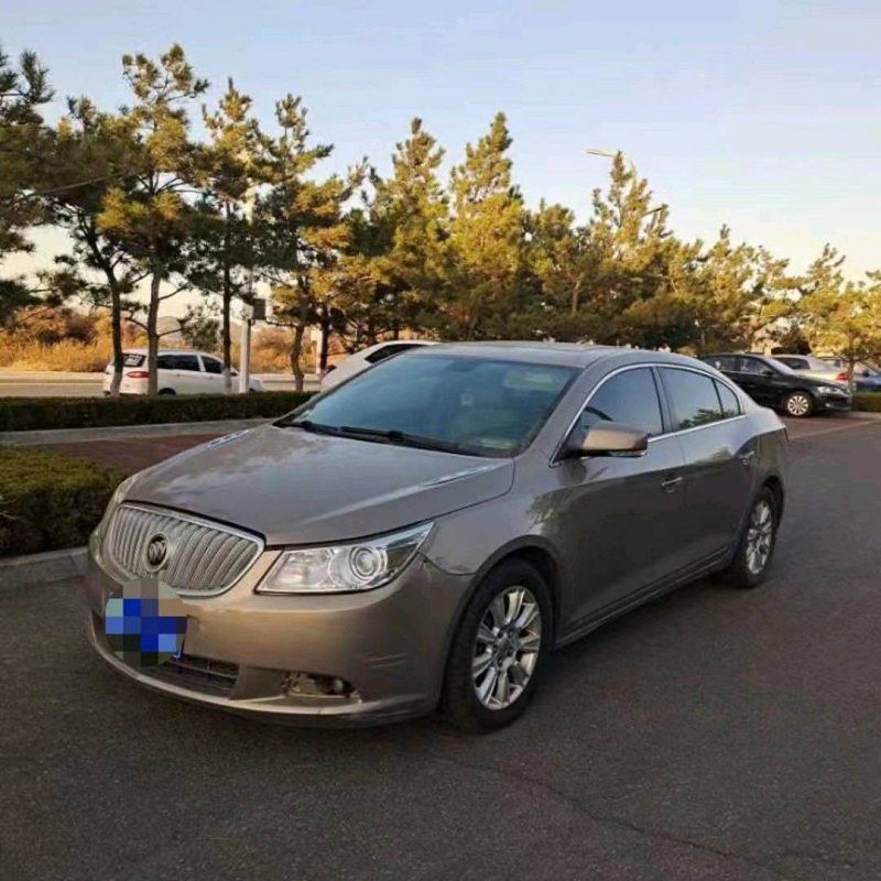 烟台10年别克君越3