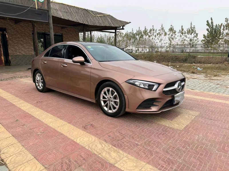 徐州21年奔驰A3