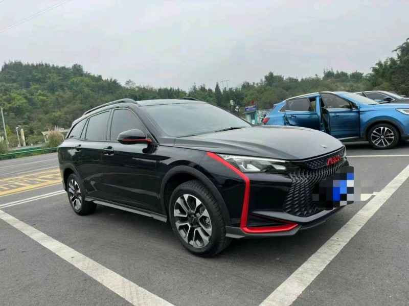 成都22年东风奕炫3