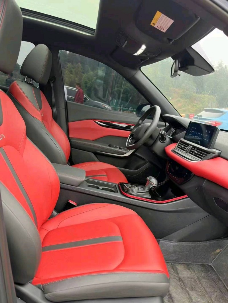 成都22年东风奕炫7