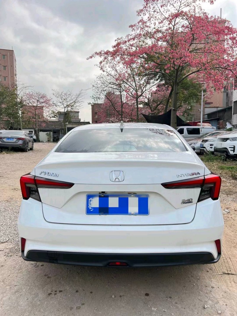 广州23年本田型格9