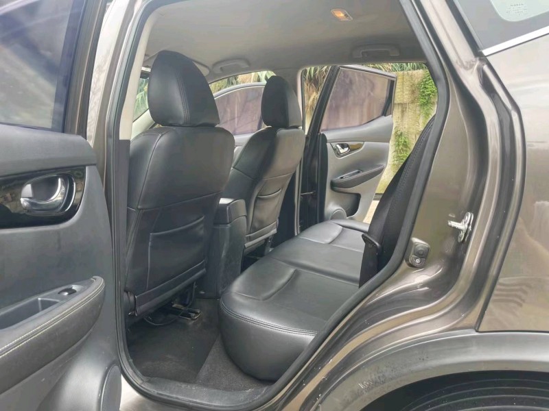 成都17年日产逍客4