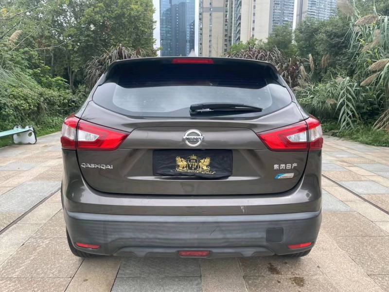 成都17年日产逍客9