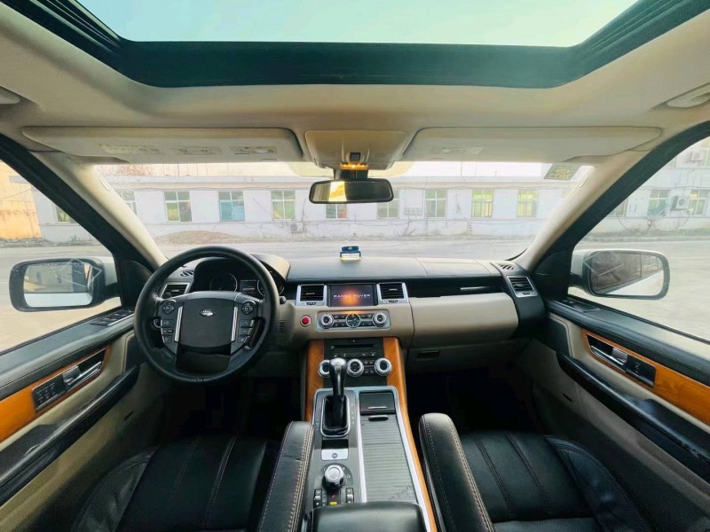 徐州11年路虎揽胜运动7