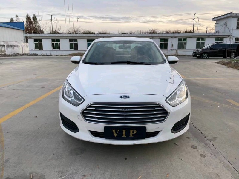 徐州18年福特福睿斯1